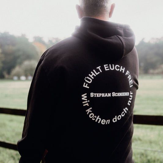 Schwarzer Hoodie – limitierte Schnieder Stick und Rückenprint
